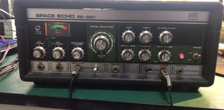 Roland RE-201磁带延时效果器维修+内部图