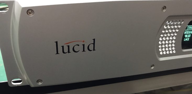 Lucid 88192 ADDA转换器维修+内部图